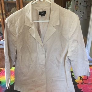 RQT pantsuit!